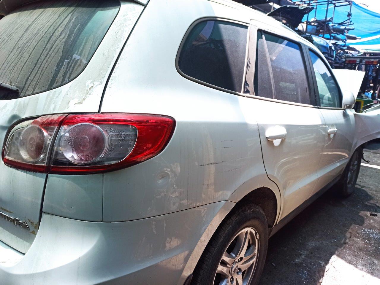  Hyundai SANTA FE 2011    EN DESARME